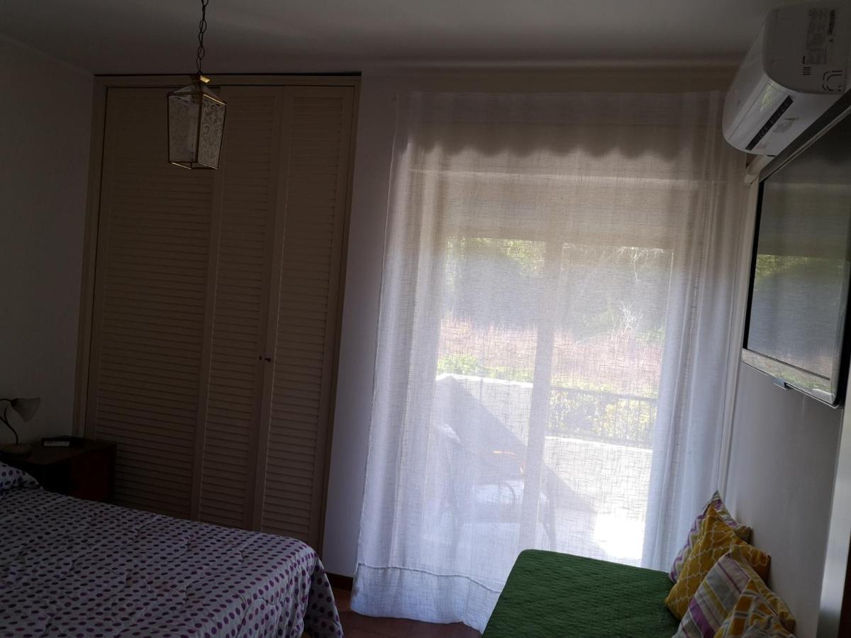 La Lampara Apartment Ачи Костелло Экстерьер фото