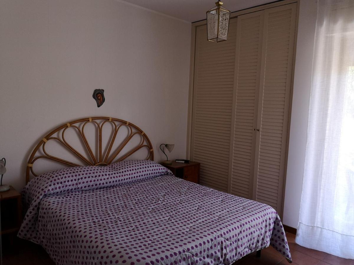 La Lampara Apartment Ачи Костелло Экстерьер фото